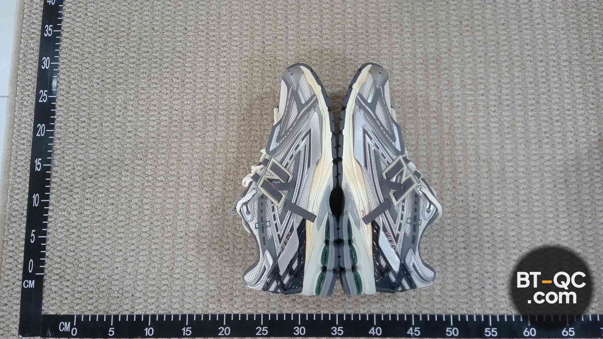 New Balance Sneakers