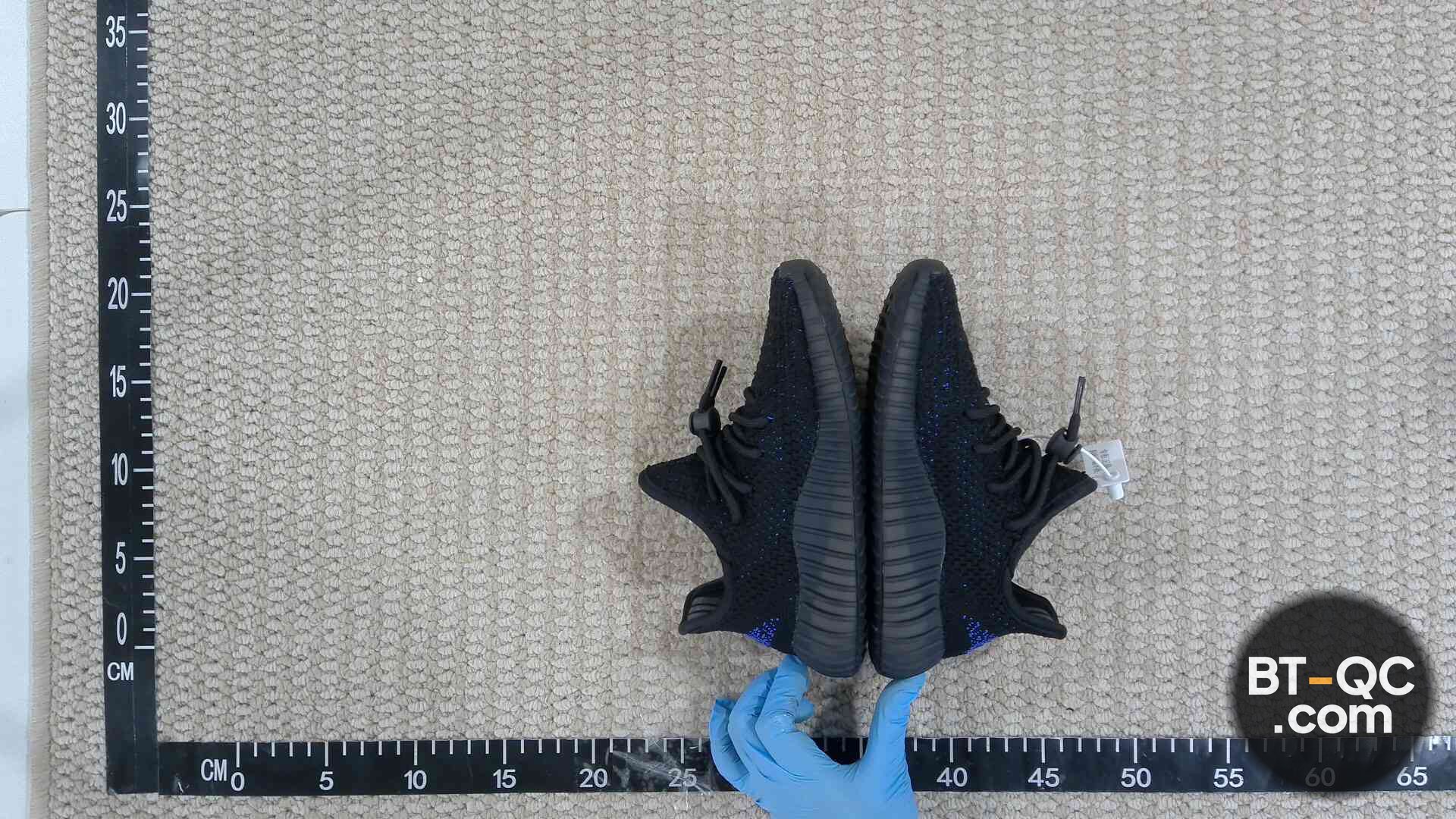 Yeezy Sneakers