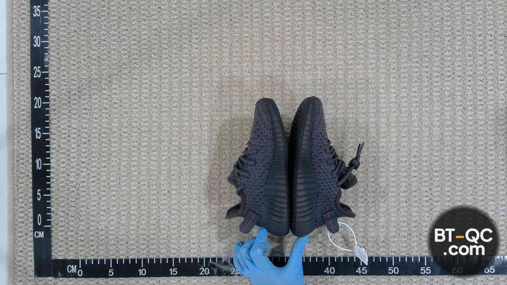 Yeezy Sneakers
